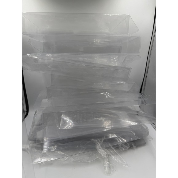 Lot Of 50+ CLEAR PLASTIC DISPLAY CASE BOX COLLECTIBLES 11.5" X 7.25" X 2" - Picture 2 of 10